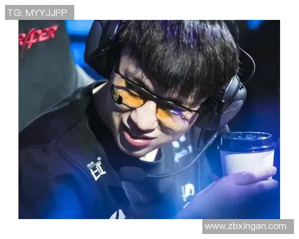 S15LOL赛事专访李磊揭秘英雄联盟成功秘诀与团队合作之道