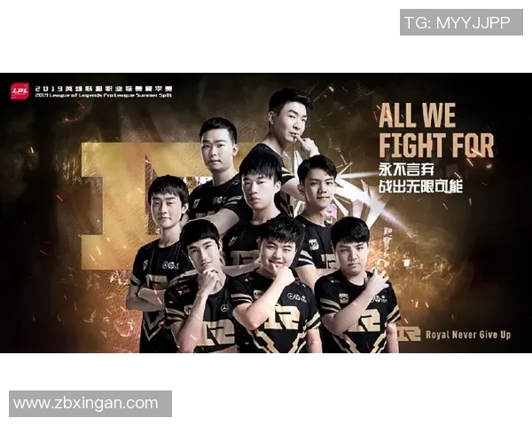 英雄联盟热议FPX技术争议引发玩家与专家的激烈讨论与反思